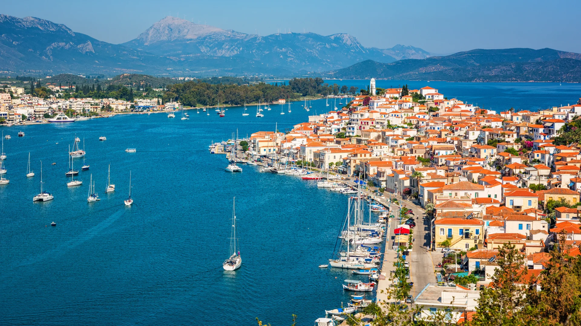 The town of Poros